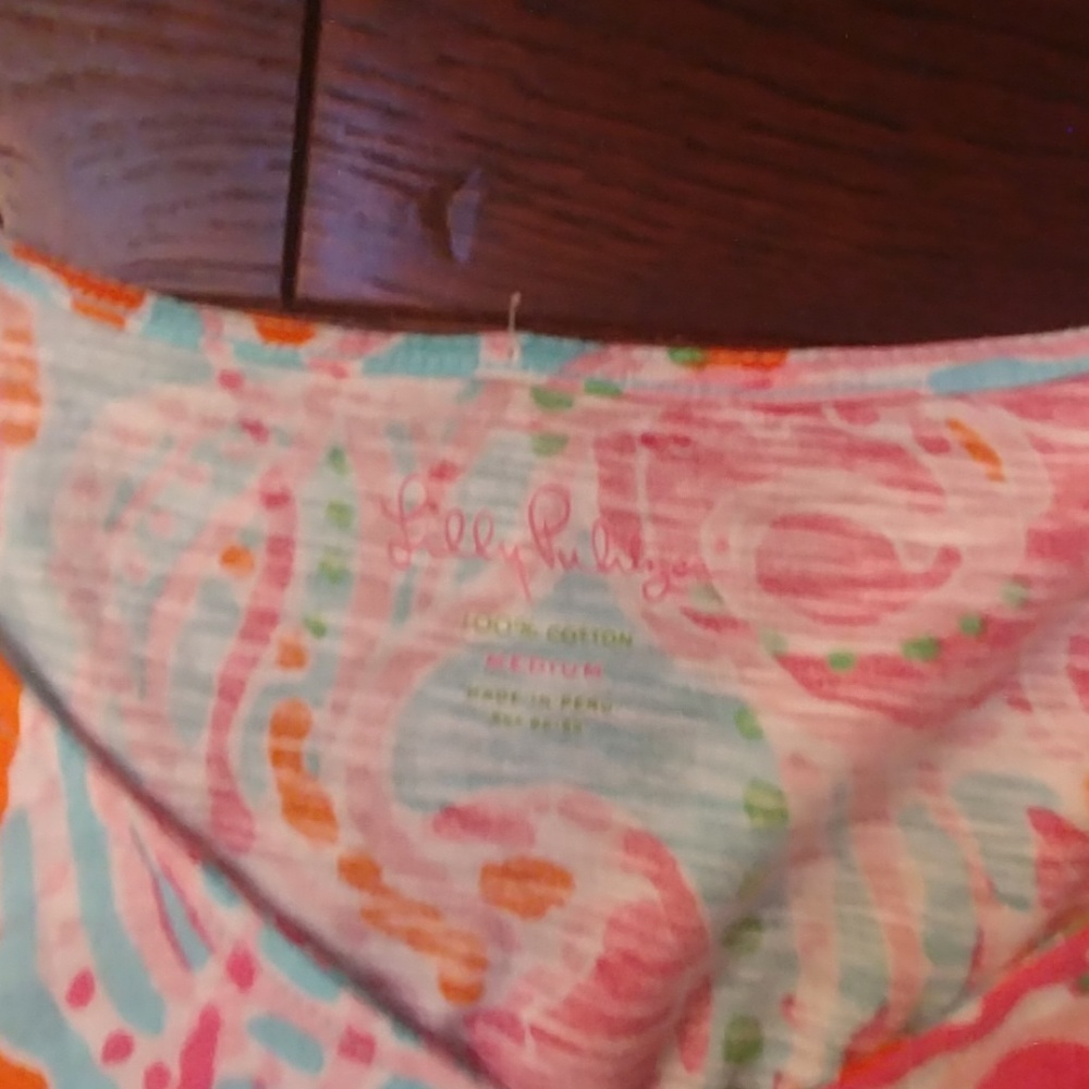 Lilly Pulitzer - Picture 2 of 4